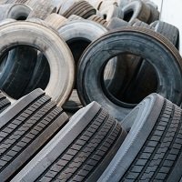 Tires Unlimited logo