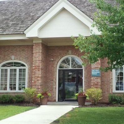 Alta Vista Montessori School logo