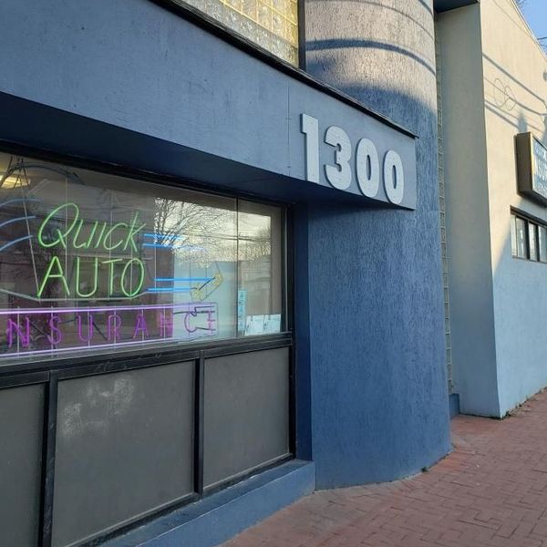 Quick Auto Insurance Agency logo