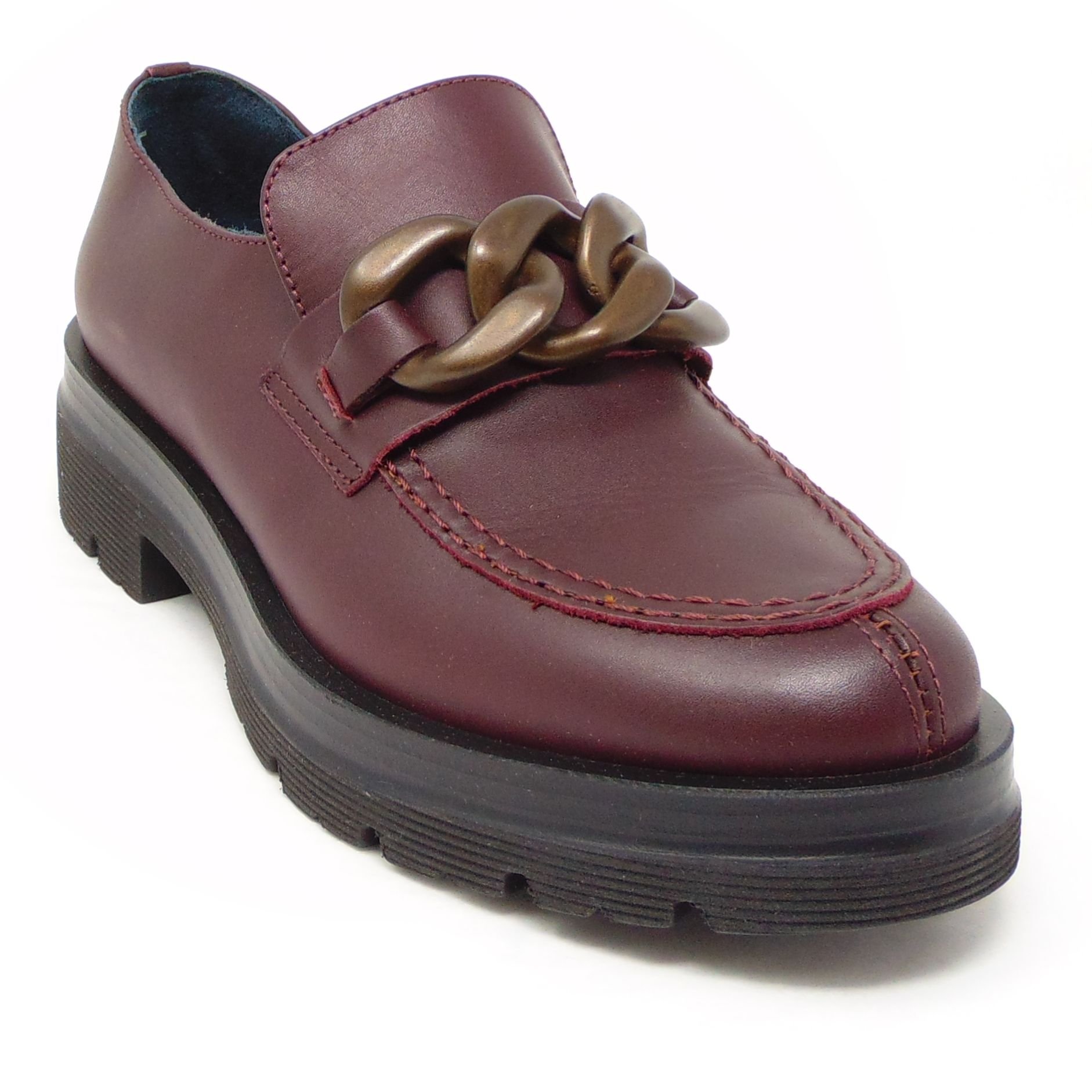 Carla Shoes &amp; Accessories logo