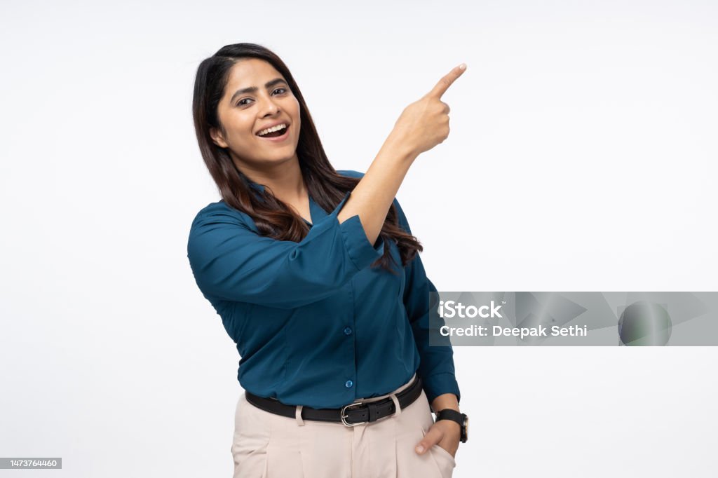 SOBHA Strada Sector 106 Gurgaon Dwarka Expressway logo