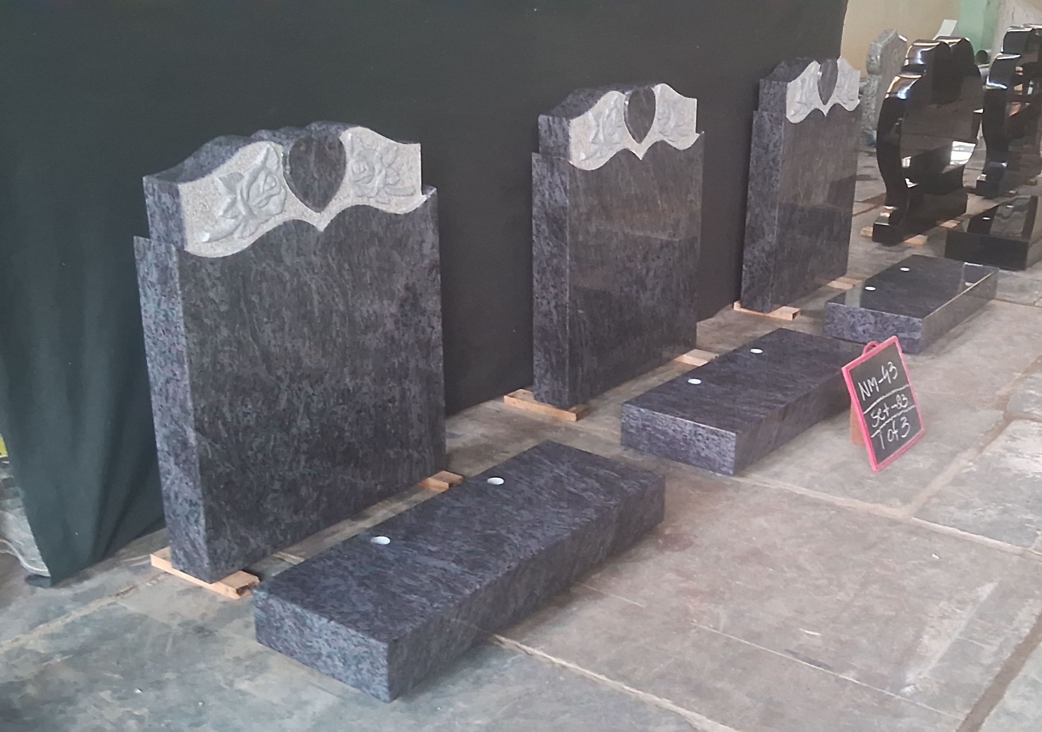 Natural Stone &amp; Granite Monuments Supplier | Stone Discover