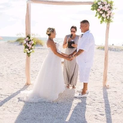 Beach Weddings with Style