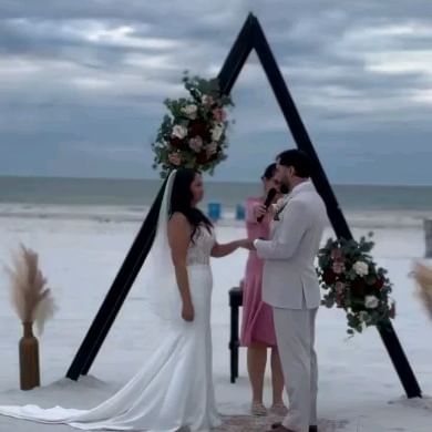 Beach Weddings with Style