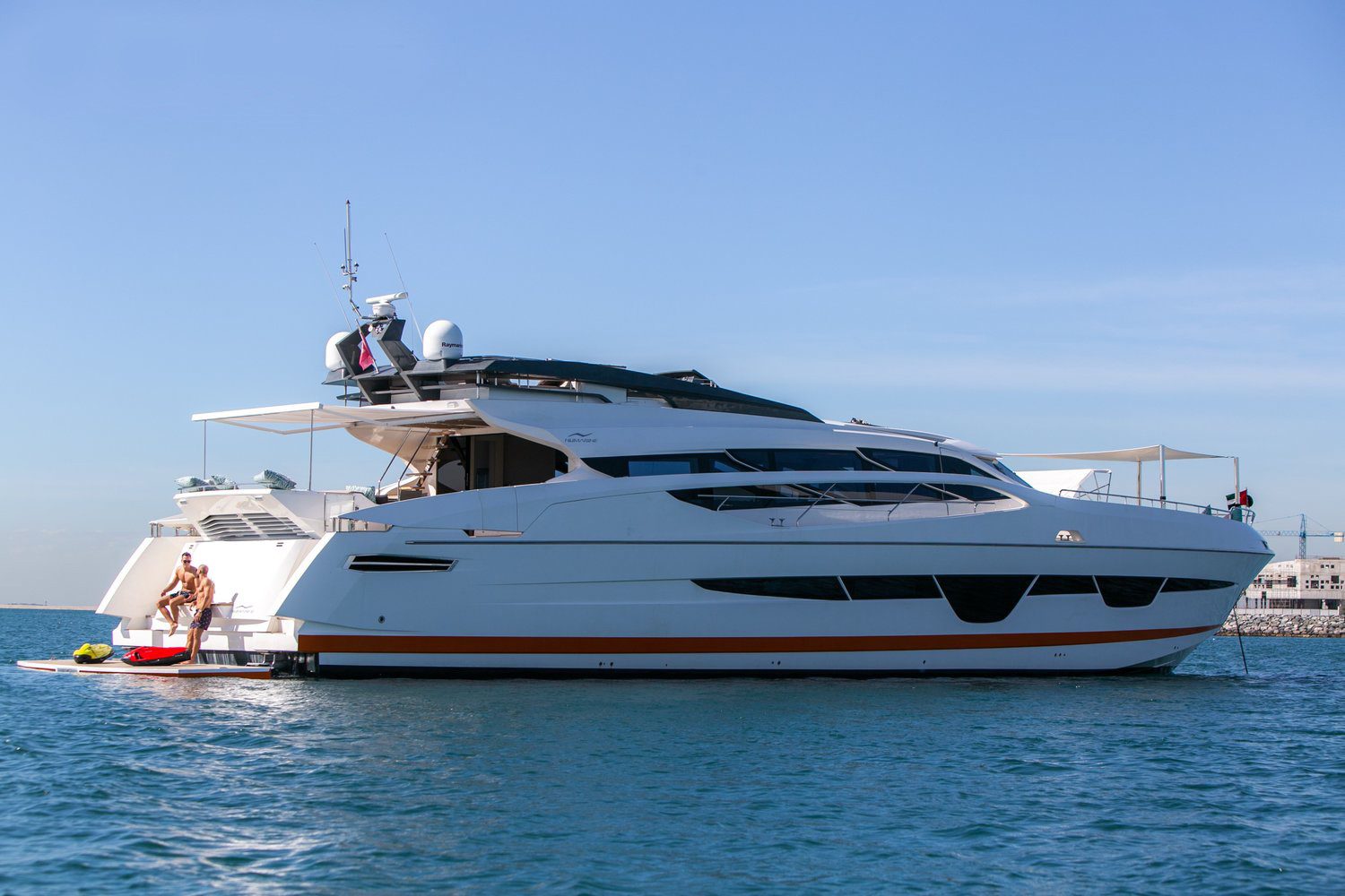 Gold’s Yacht
