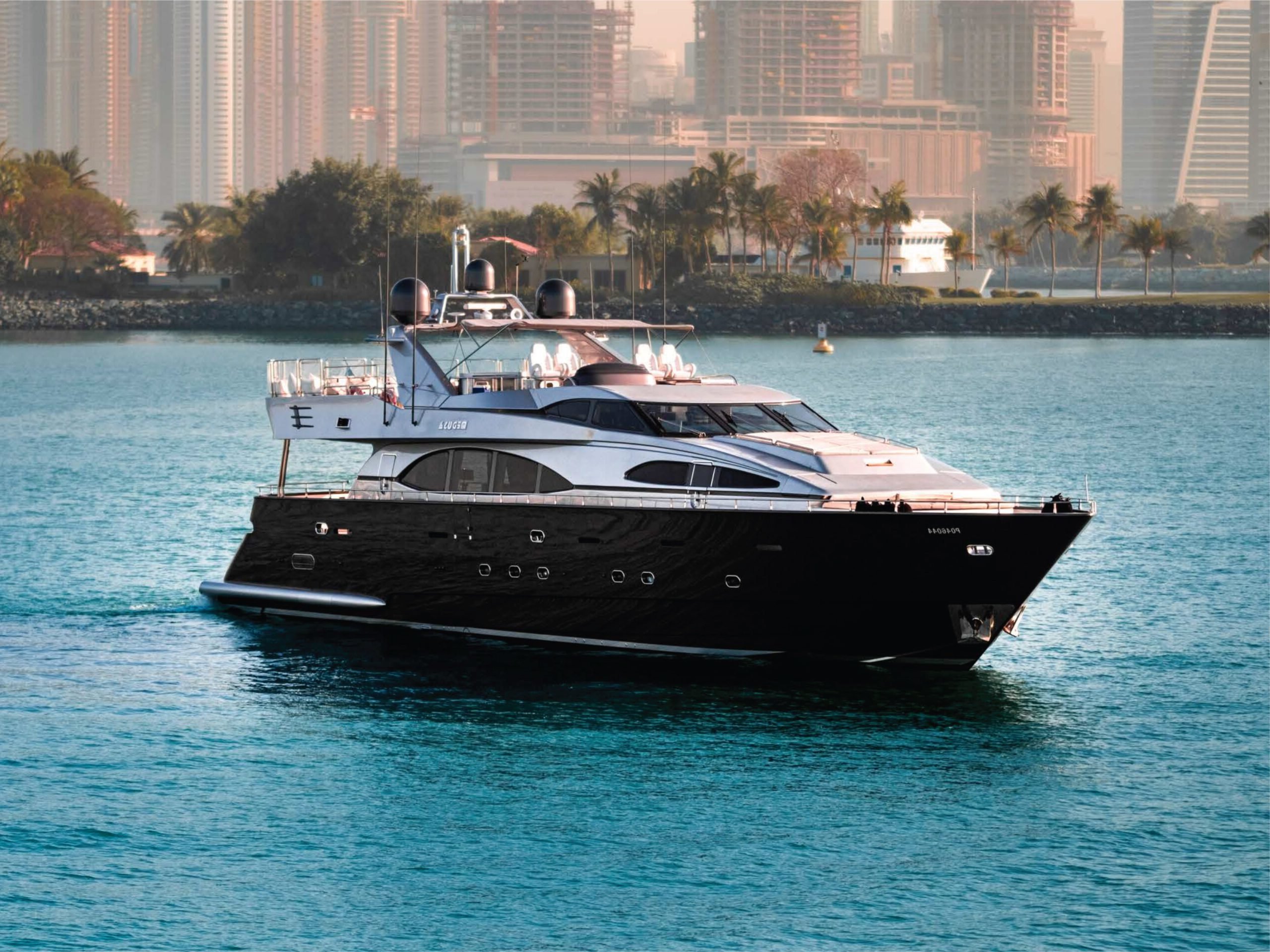 Gold’s Yacht