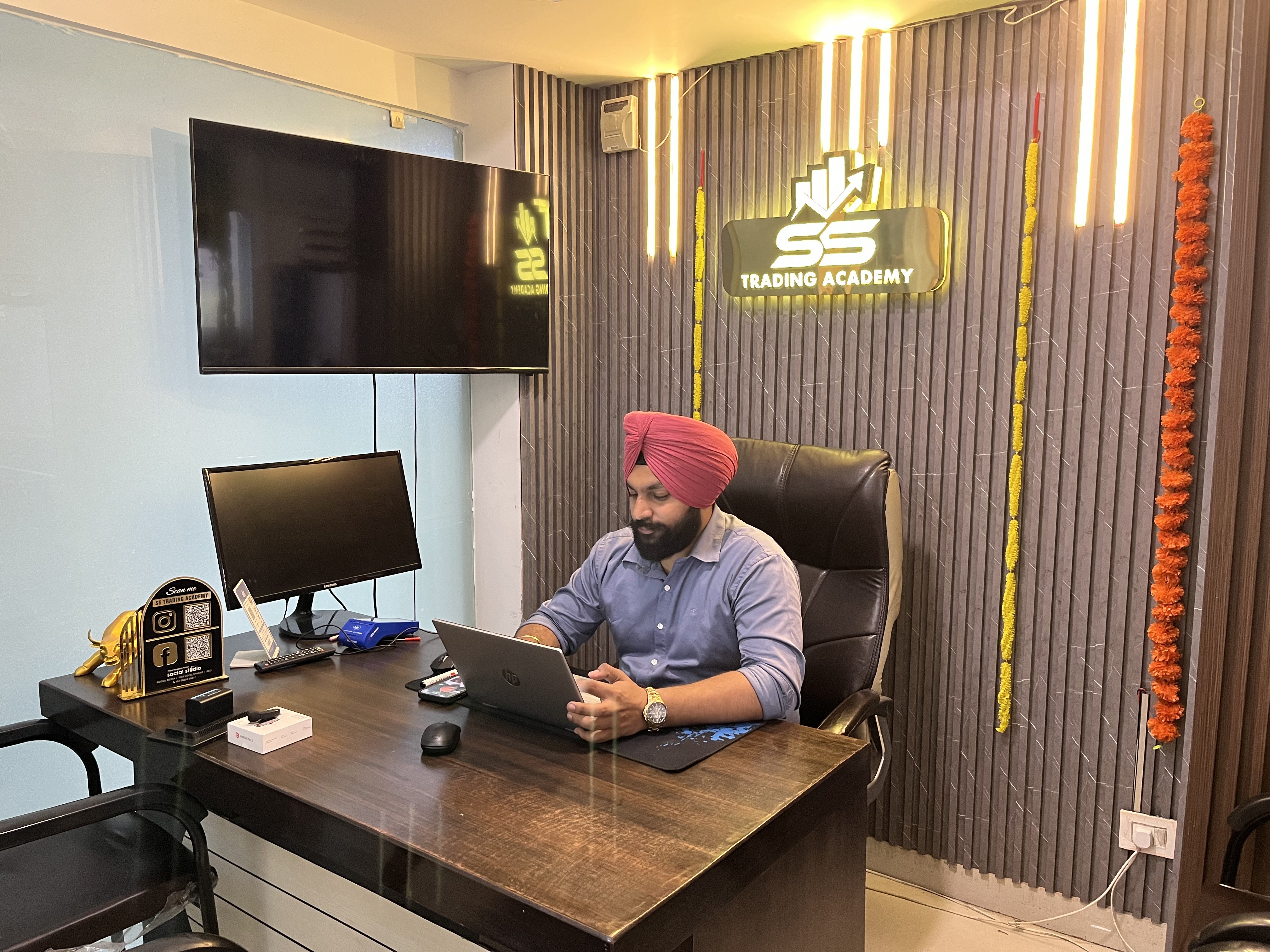 SS Trading Academy - Stock market institute in Ludhiana