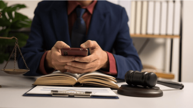 KM’s Mobile Notary Service