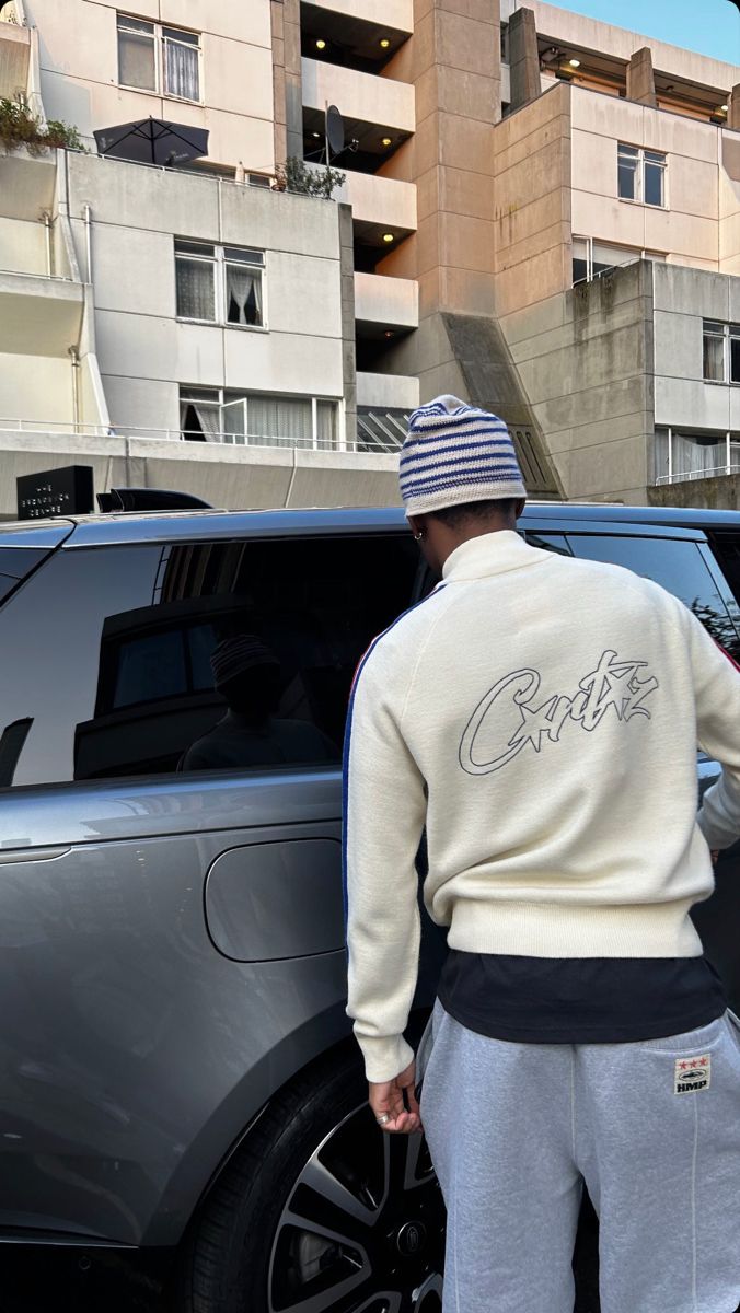 Explore Corteiz Clothing Fashion within the UK: Iconic Streetwear for Every Wardrobe