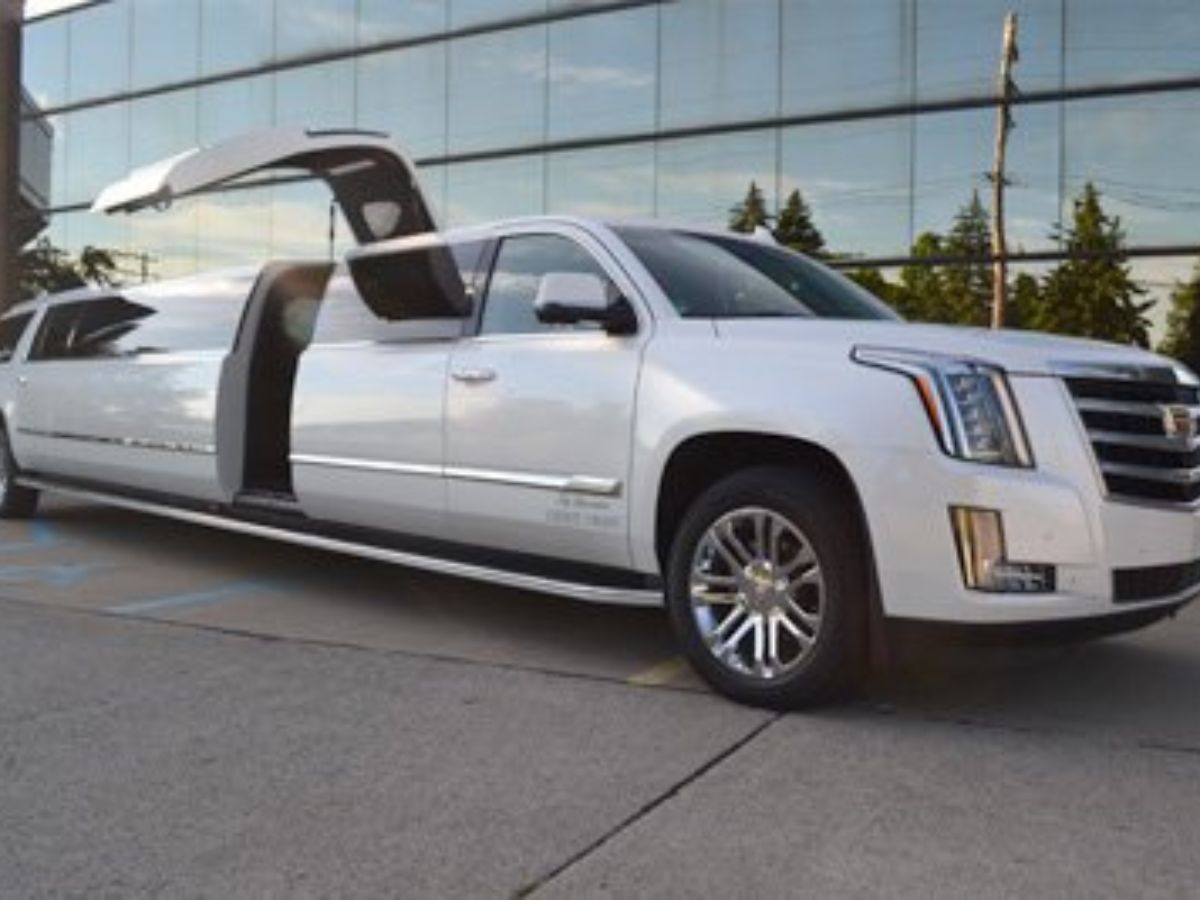 Cambridge Black Limo