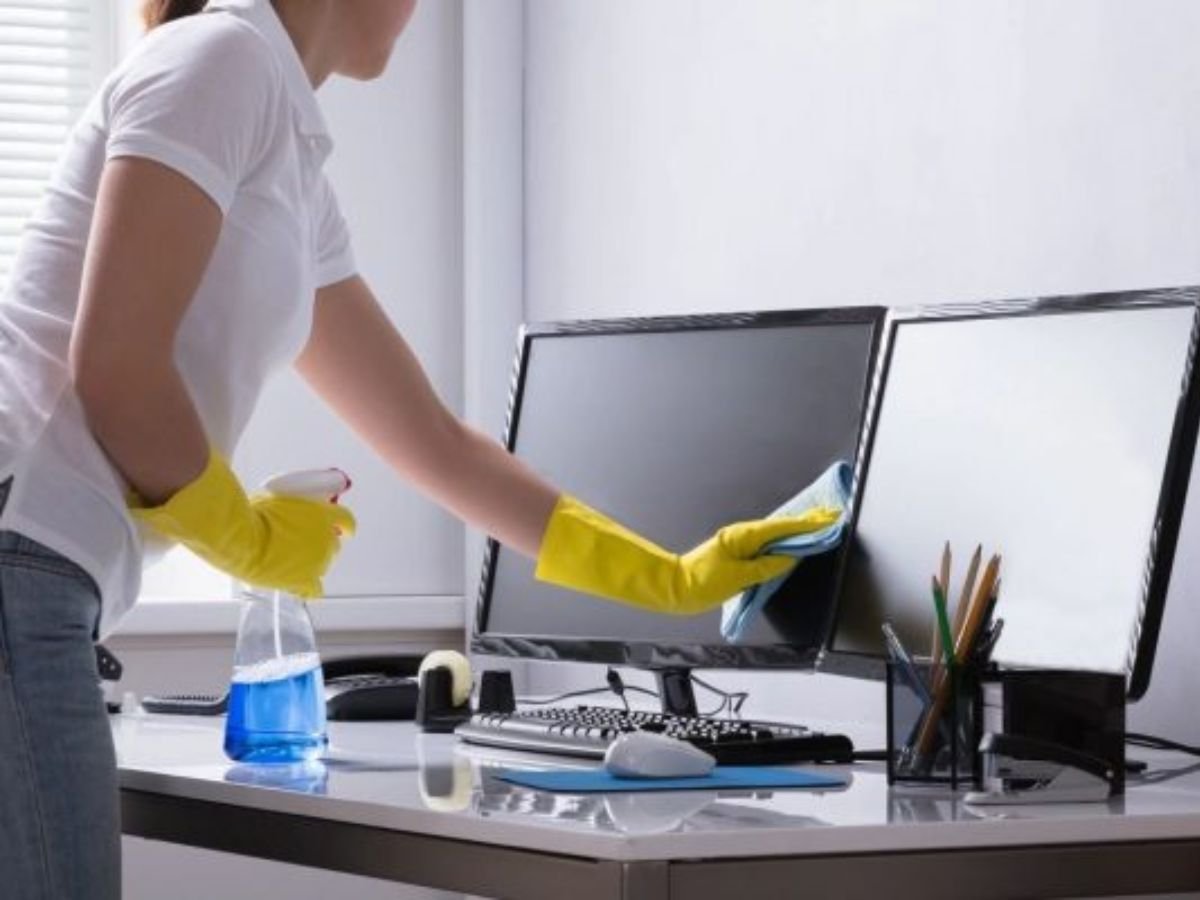 Cleveland Steamer Cleaning Services
