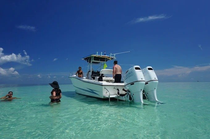 Casual Monday Charters
