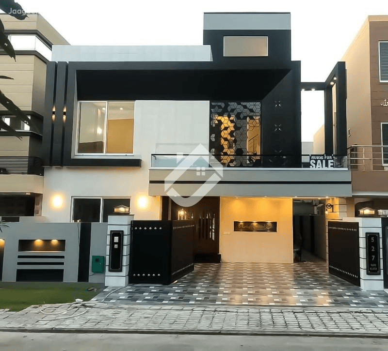 Property For Sale on Installments in Bahria Town Lahore