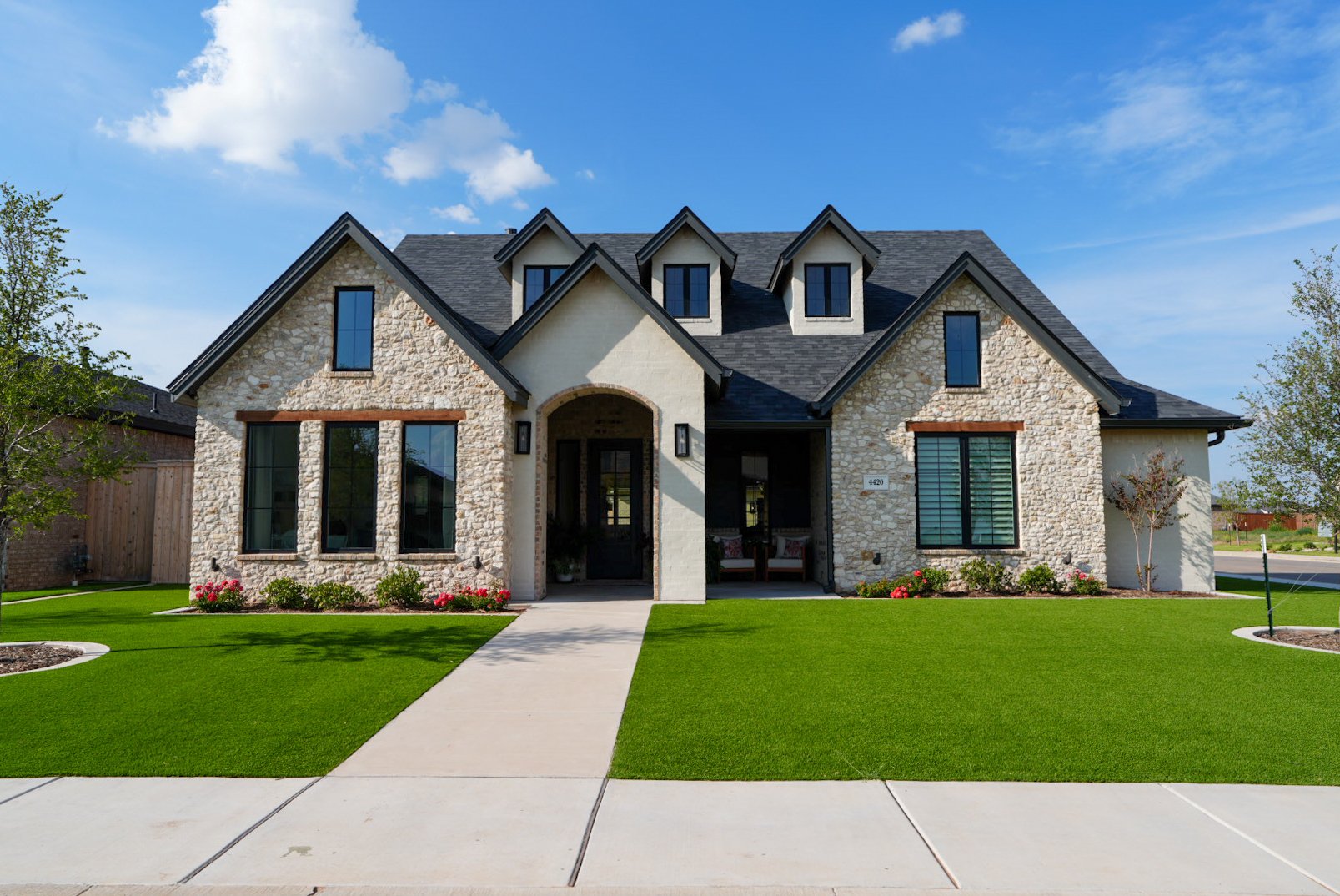 AR Homes LLC