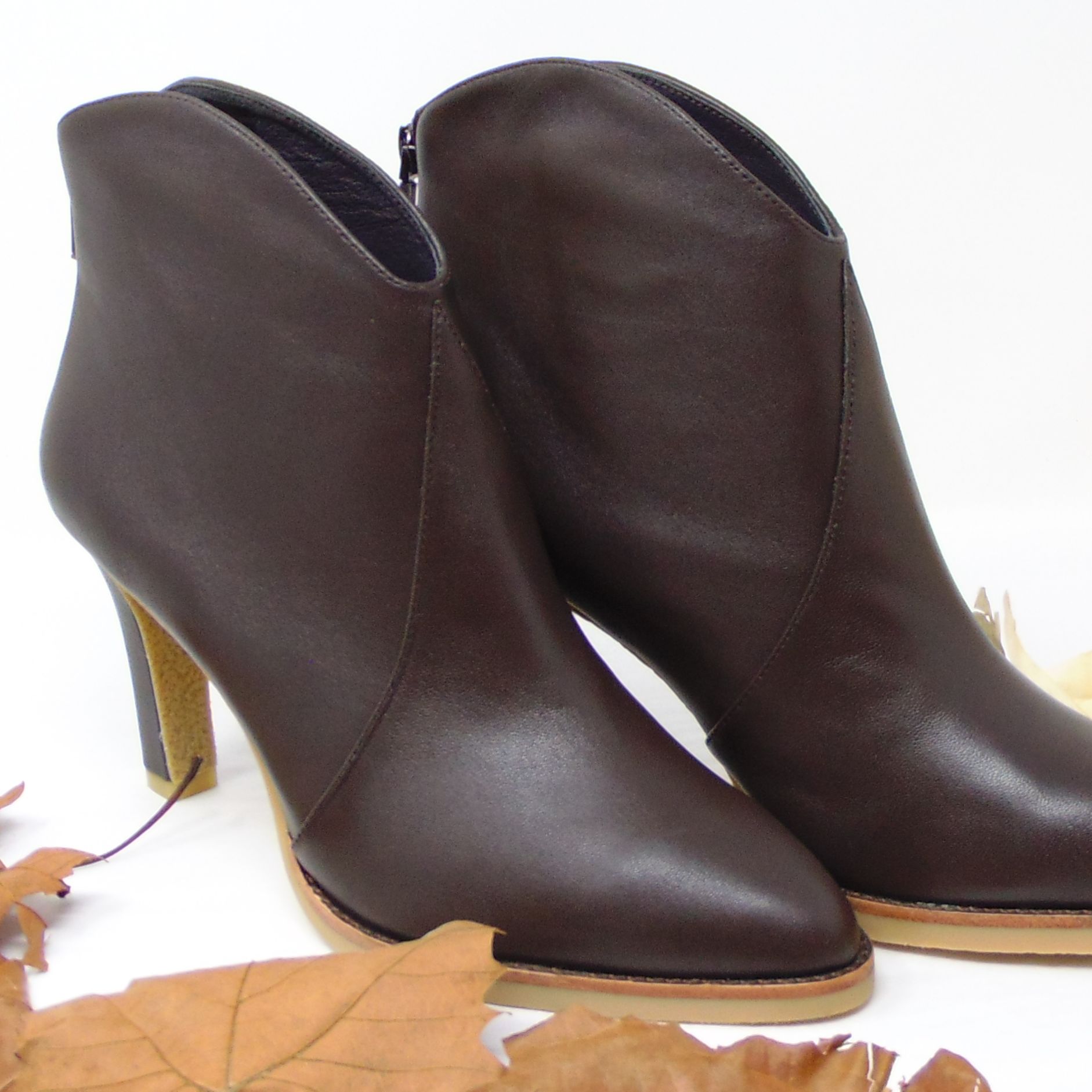 Carla Shoes &amp; Accessories