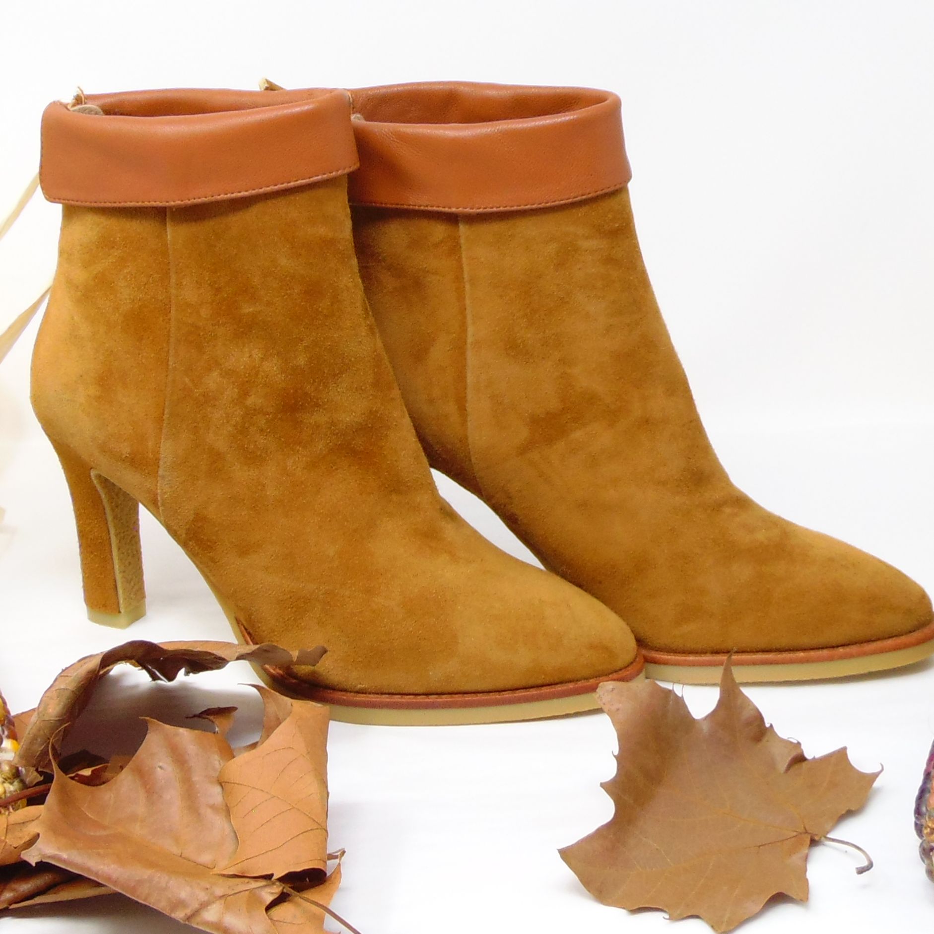 Carla Shoes &amp; Accessories